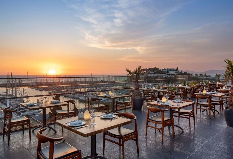 هتل Doubletree By Hilton Kusadasi   Special Class