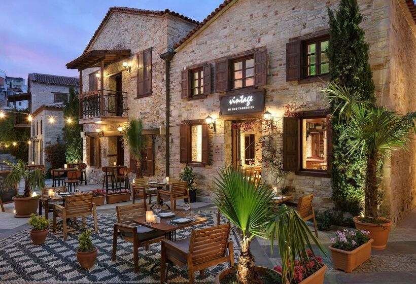 هتل Doubletree By Hilton Kusadasi   Special Class