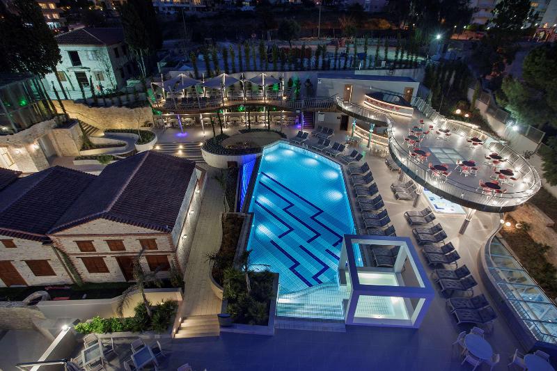 هتل Doubletree By Hilton Kusadasi   Special Class