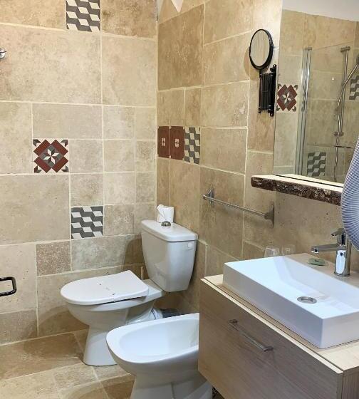 בית מלון כפרי Hôtel Chastellares