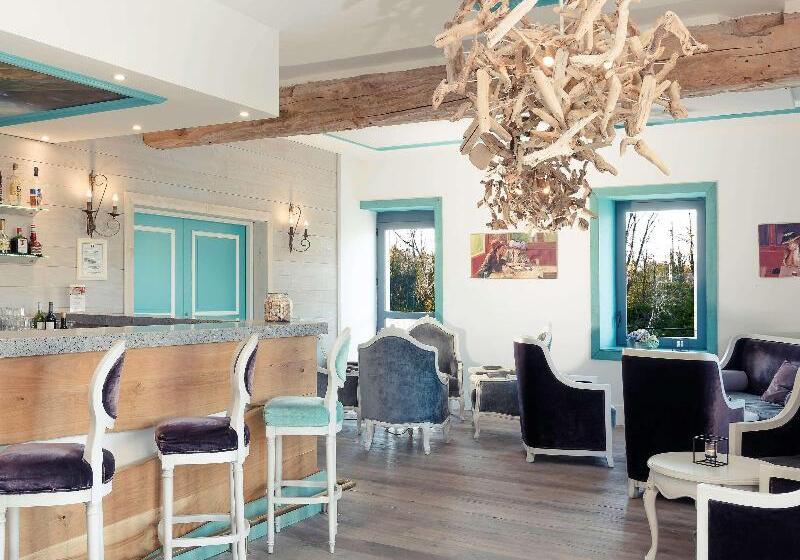 هتل Hôtel Mercure Villeneuve Sur Lot Moulin De Madame