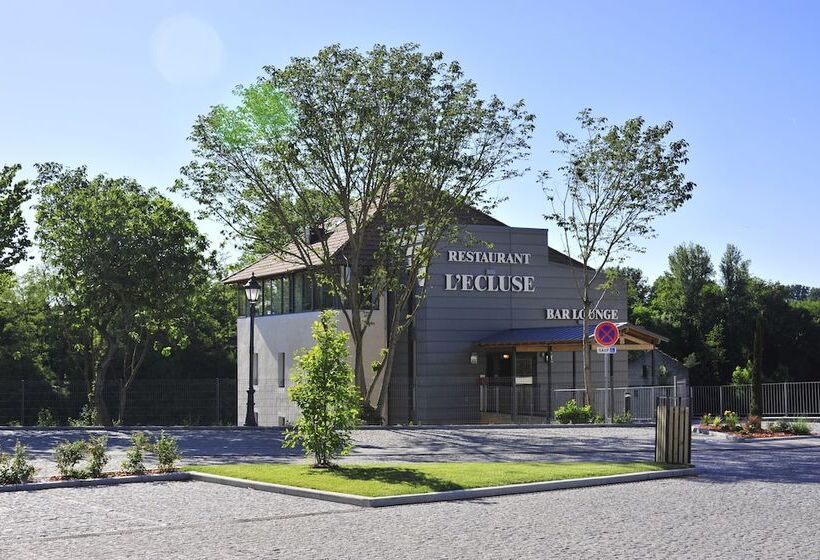 هتل Hôtel Mercure Villeneuve Sur Lot Moulin De Madame