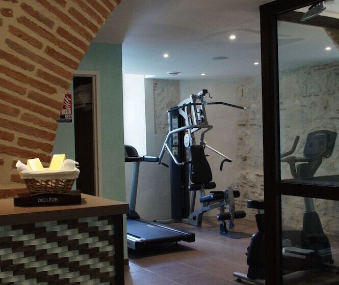 هتل Hôtel Mercure Villeneuve Sur Lot Moulin De Madame