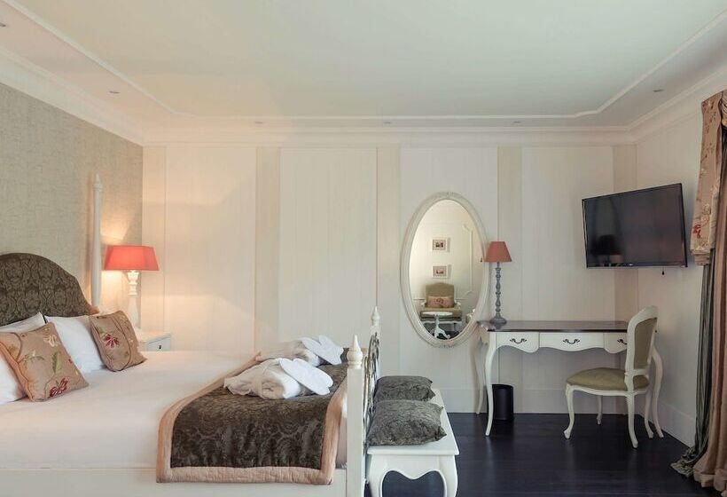 هتل Hôtel Mercure Villeneuve Sur Lot Moulin De Madame