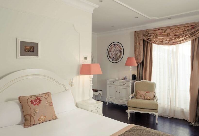 هتل Hôtel Mercure Villeneuve Sur Lot Moulin De Madame