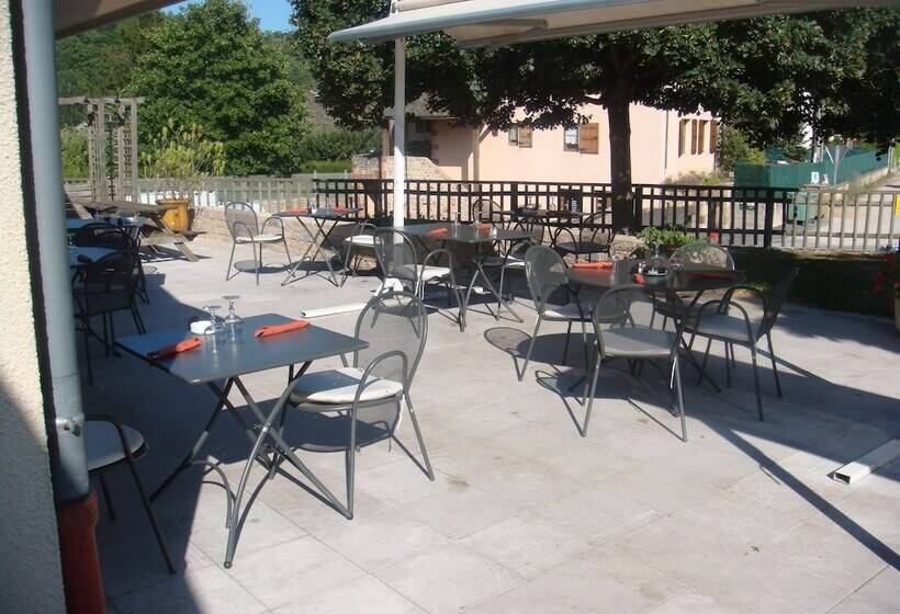 호텔 Hôtel Restaurant Le Calice Du Gevaudan   A75