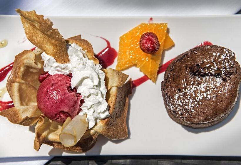 호텔 Hôtel Restaurant Le Calice Du Gevaudan   A75