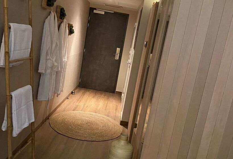 호텔 Kyriad Prestige Vannes Centre  Palais Des Arts