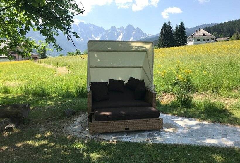 هتل Landhaus Koller