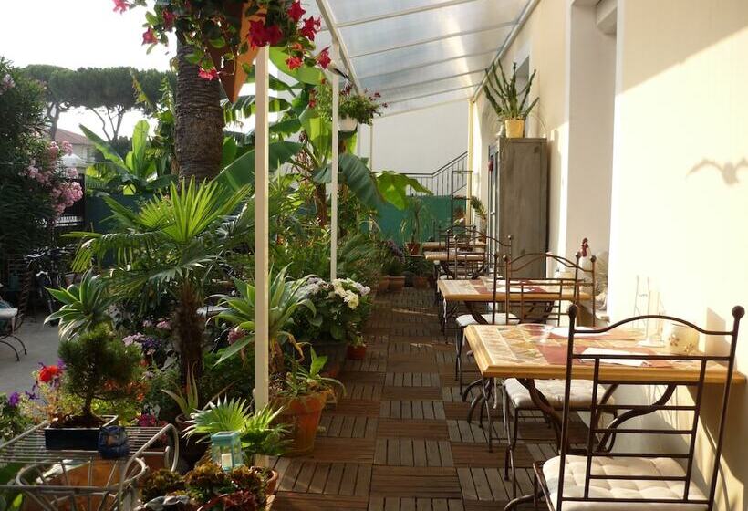 هتل Logis Hôtel Villa Victorine