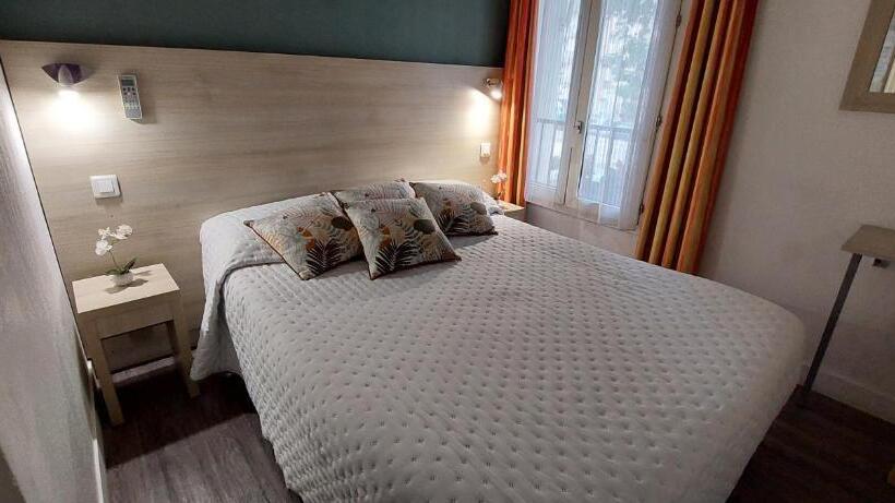 בית מלון כפרי Parisien