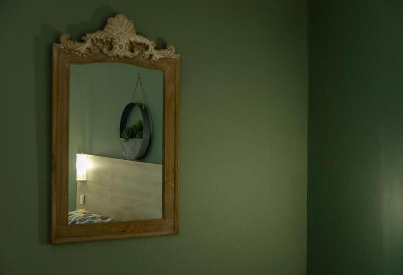 בית מלון כפרי Parisien