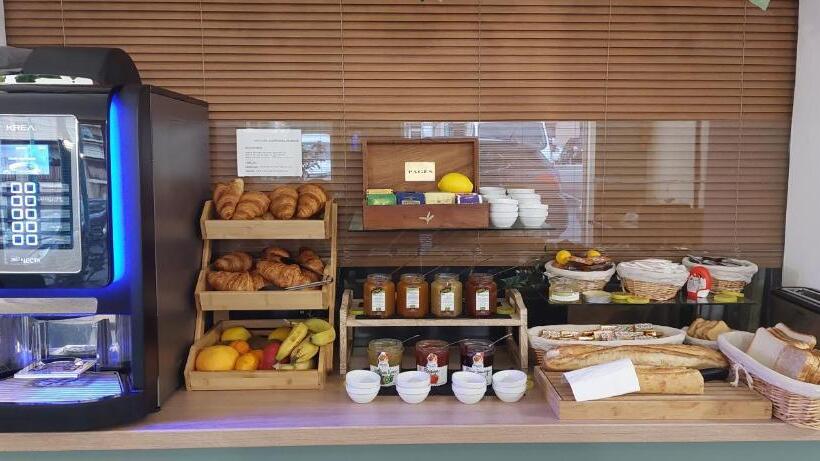 בית מלון כפרי Parisien