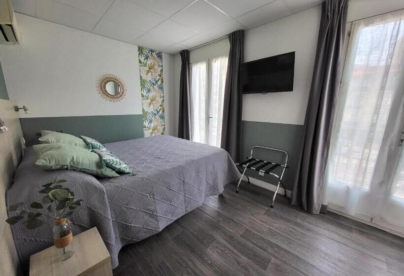 בית מלון כפרי Parisien