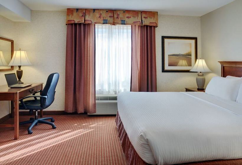 هتل Pomeroy Inn And Suites Chetwynd