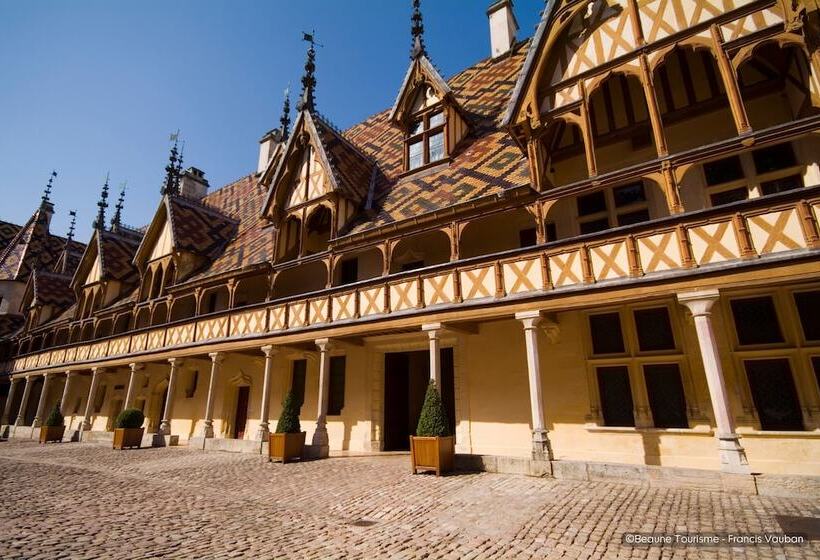 هتل Premiere Classe Beaune