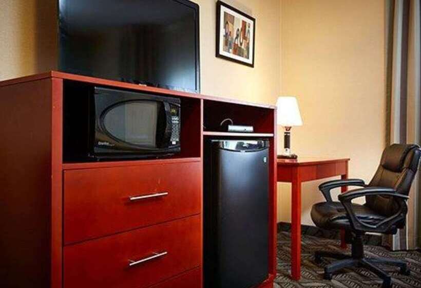 هتل Quality Inn Southampton