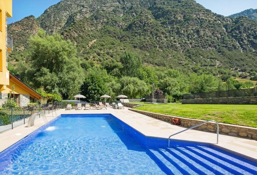 هتل Restaurant Castellarnau