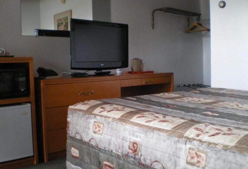 Sun Dek Motel