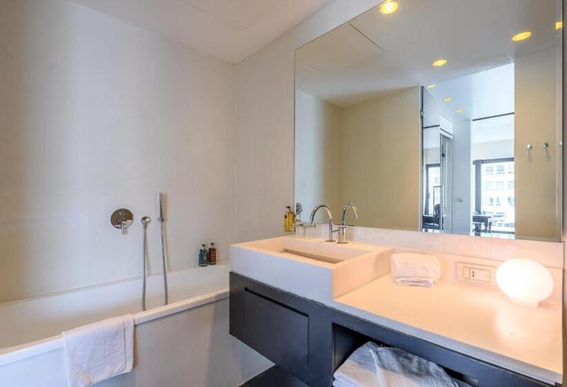 B Aparthotel Regent