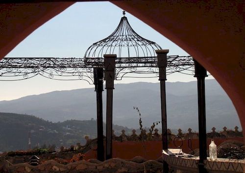 تختخواب و صبحانه Dar Meziana