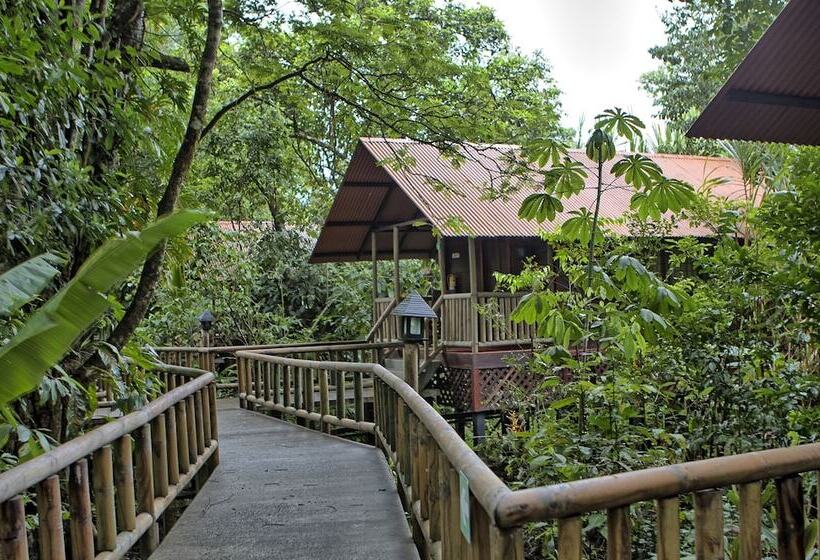 هتل Aninga Lodge