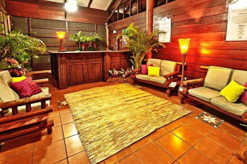 هتل Aninga Lodge