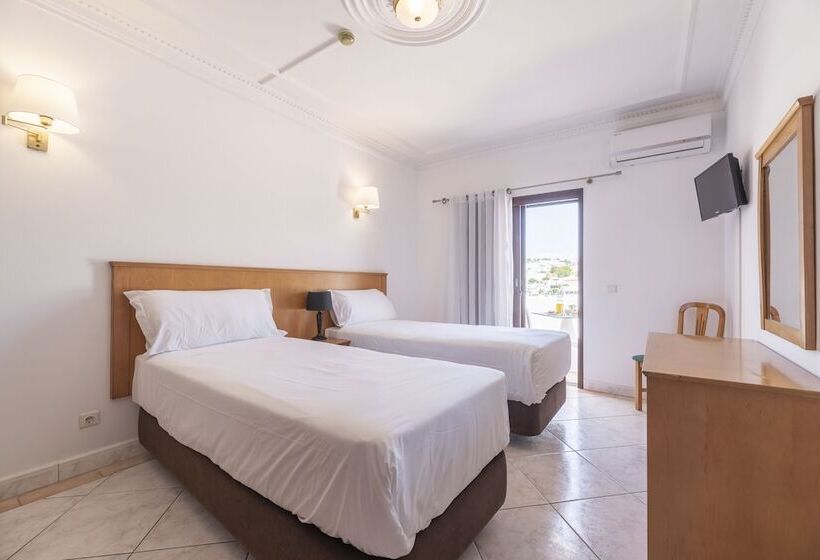 ホテル Bertolina Guest House