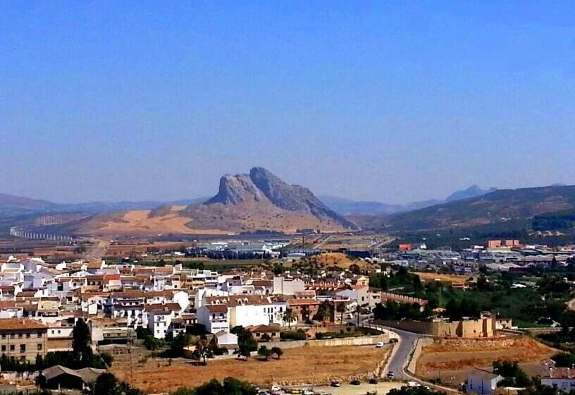 هتل Castilla