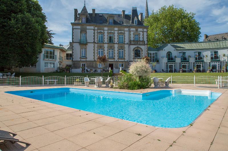 Hotel Clos De Vallombreuse, The Originals Relais