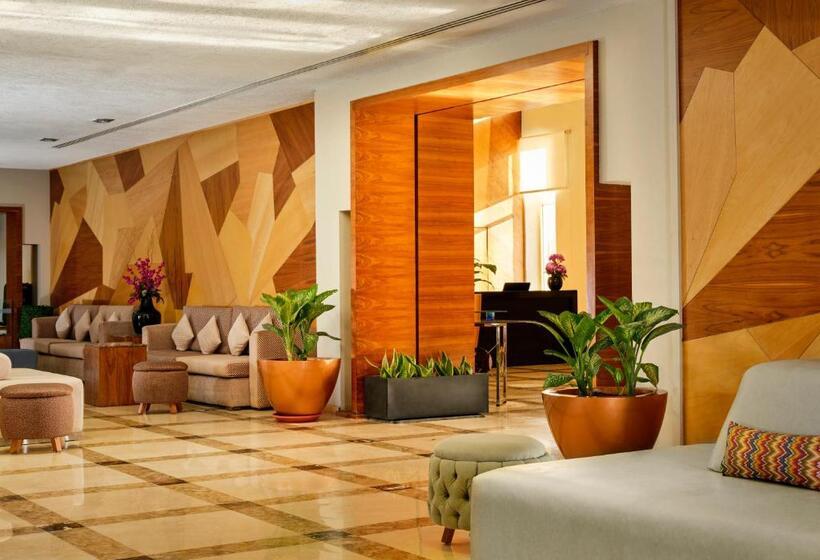 ホテル Coral Sea Holiday Resort And Aqua Park