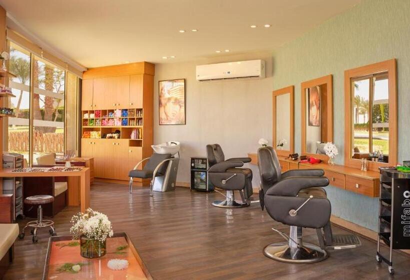 ホテル Coral Sea Holiday Resort And Aqua Park