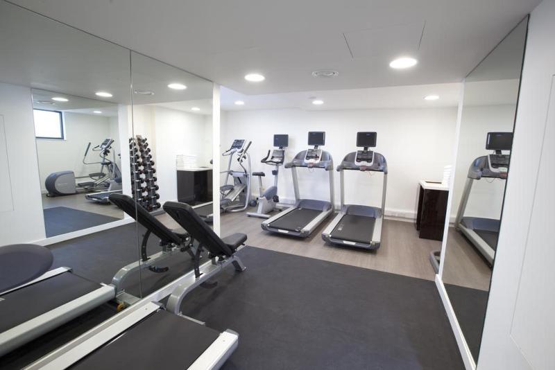 هتل Dorsett Shepherds Bush London