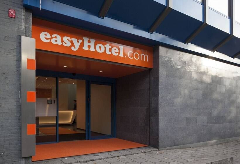 ホテル Easy Rotterdam City Centre