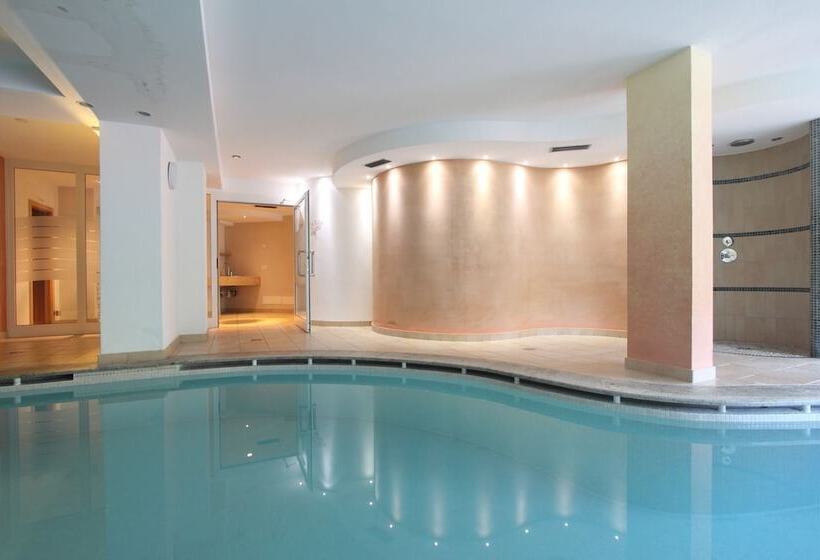 هتل Fanes Suite & Spa