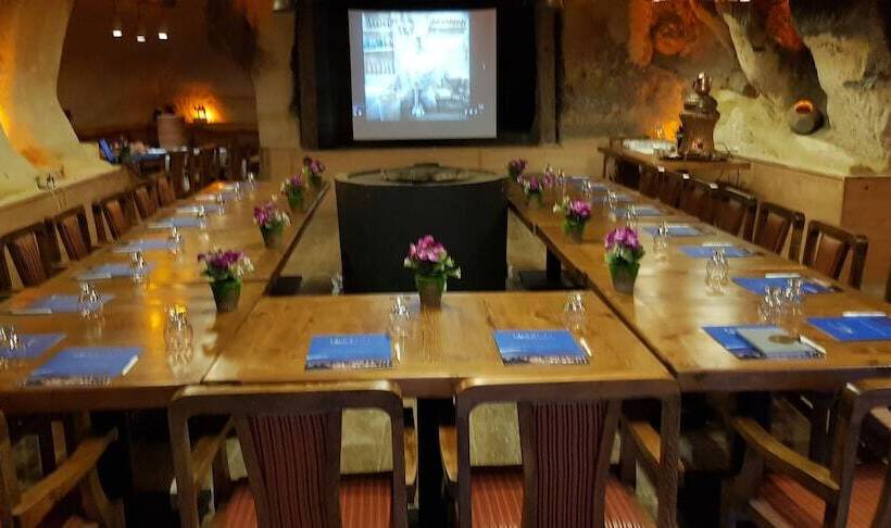 هتل Fresco Cave Suites Cappadocia
