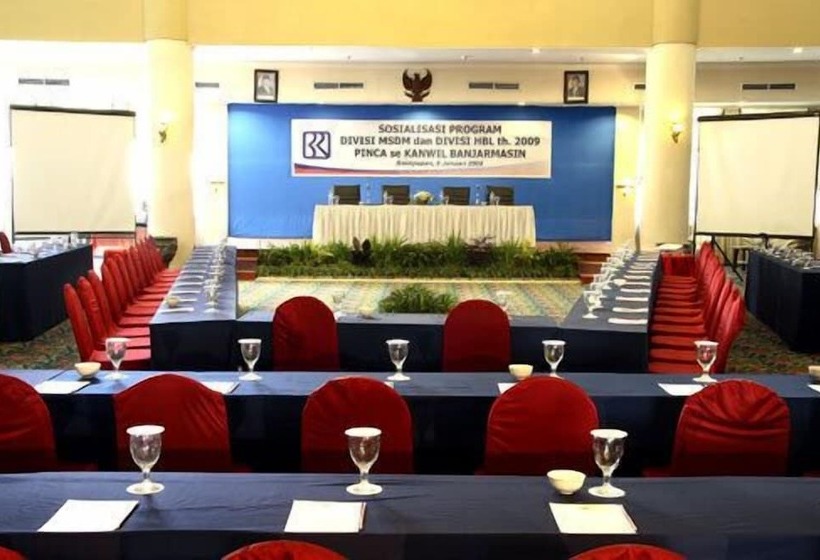 هتل Grand Tiga Mustika