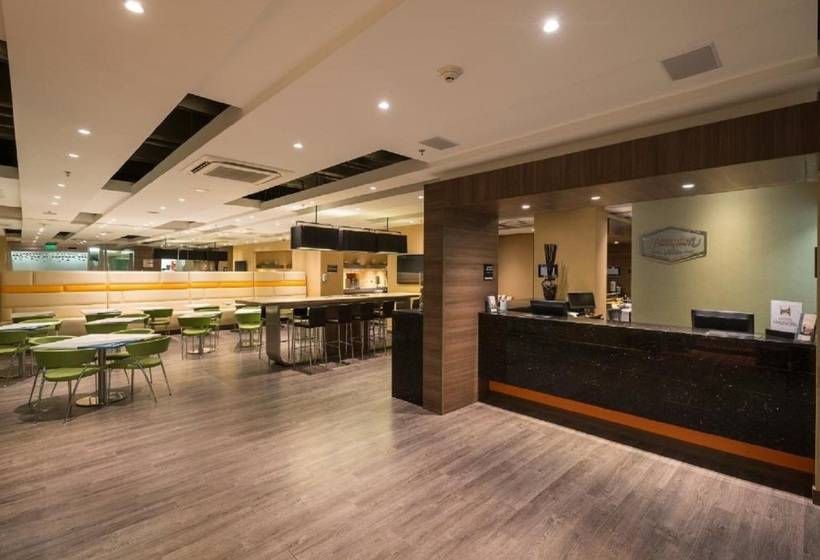 Hotel Hampton By Hilton Barranquilla