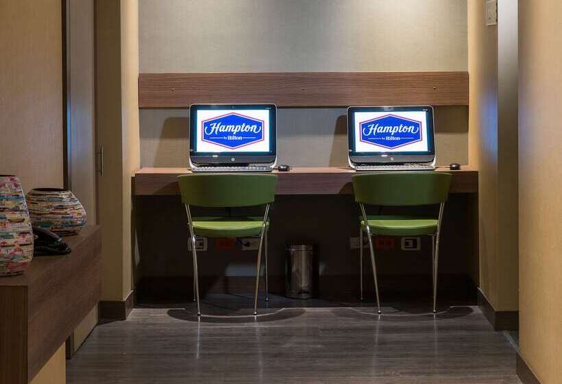 Hotel Hampton By Hilton Barranquilla