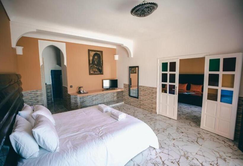 هتل Hôtel Calipau Riad Maison D Hôtes