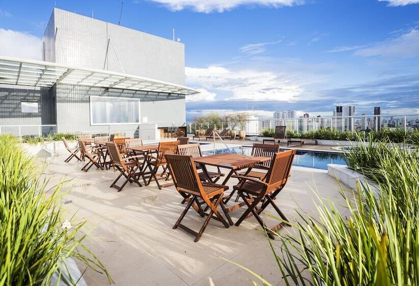 هتل Ibis Styles Belem Hangar