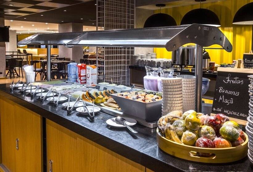 هتل Ibis Styles Belem Hangar