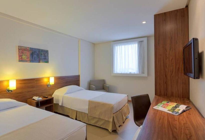 هتل Ibis Styles Belem Hangar
