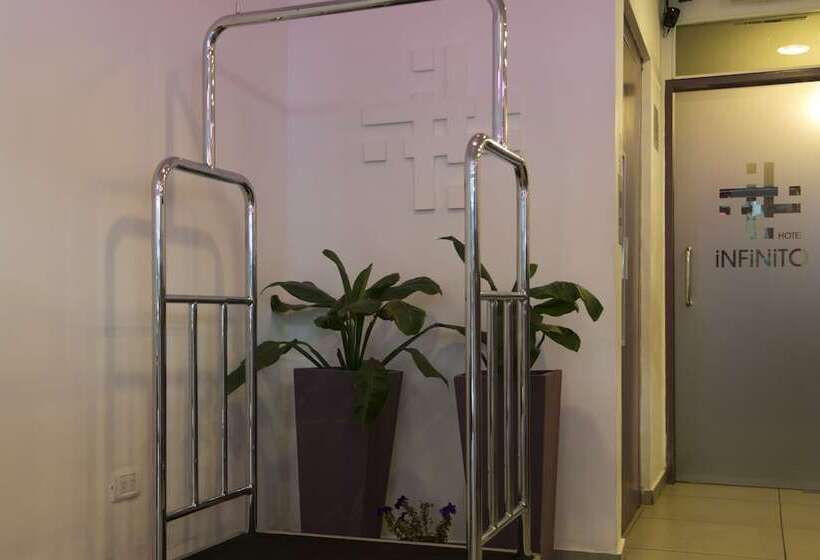 Fotos del hotel Infinito:  25