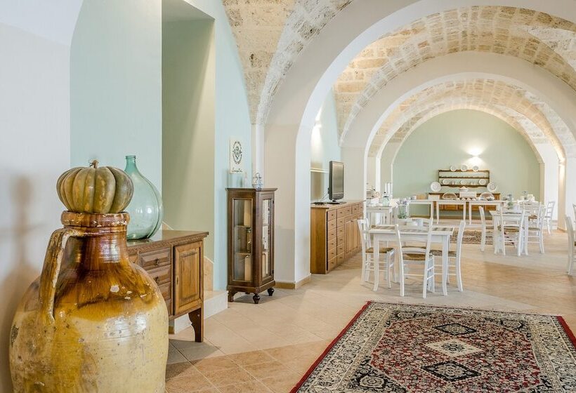 בית מלון כפרי Laurito Resort & Spa