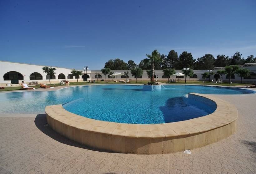 בית מלון כפרי Laurito Resort & Spa