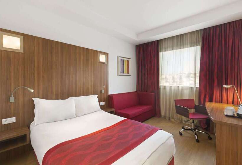 בית מלון כפרי Ramada Encore By Wyndham Tangier