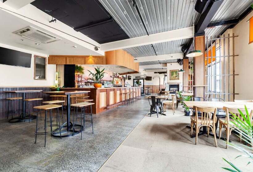 هتل Summer House Melbourne