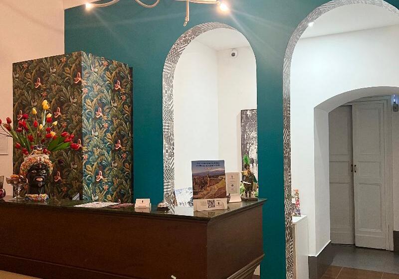 Fotos del hotel Valentino:  10