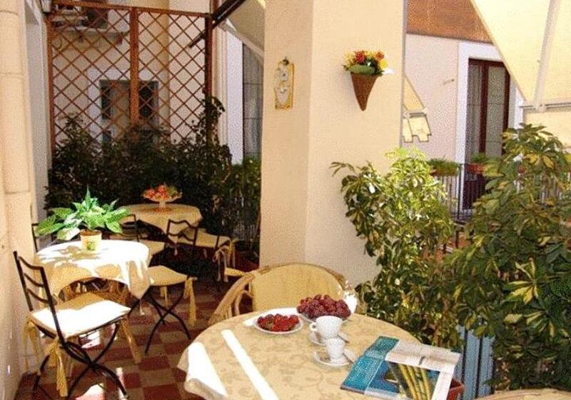 Fotos del hotel Valentino:  11